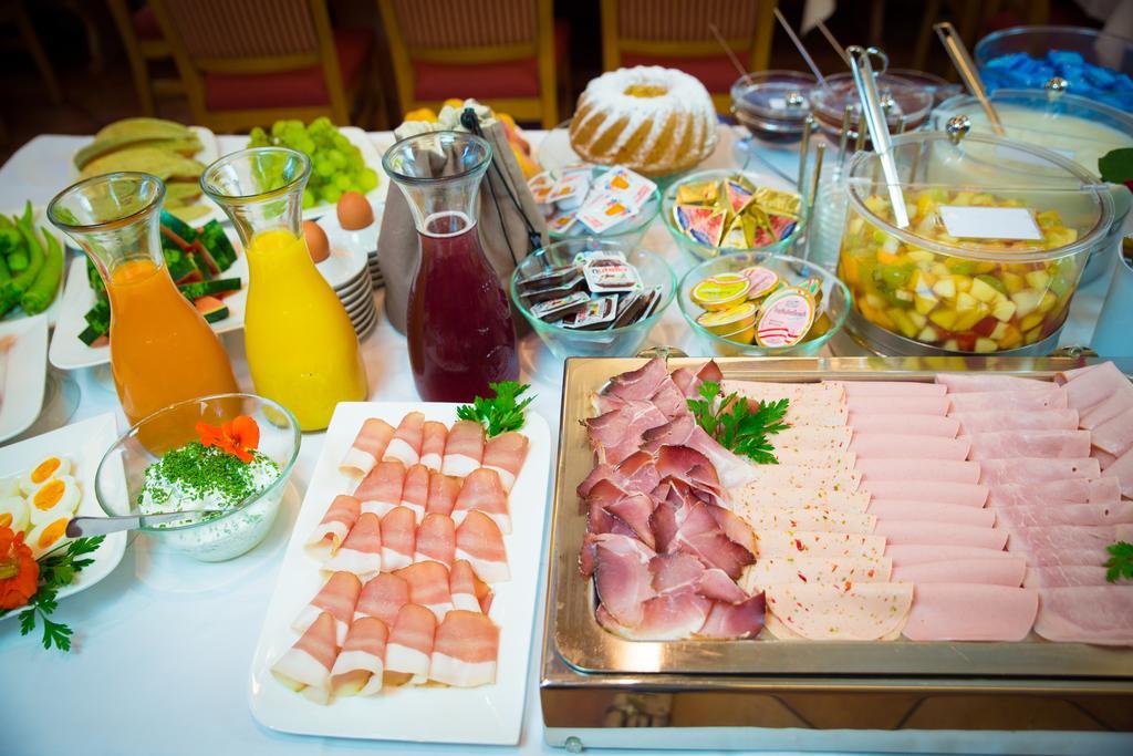 Hotel Restaurant Thadeushof Techelsberg المظهر الخارجي الصورة