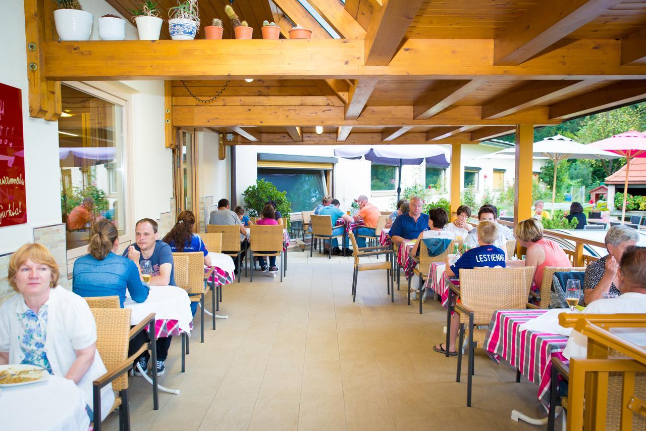 Hotel Restaurant Thadeushof Techelsberg المظهر الخارجي الصورة